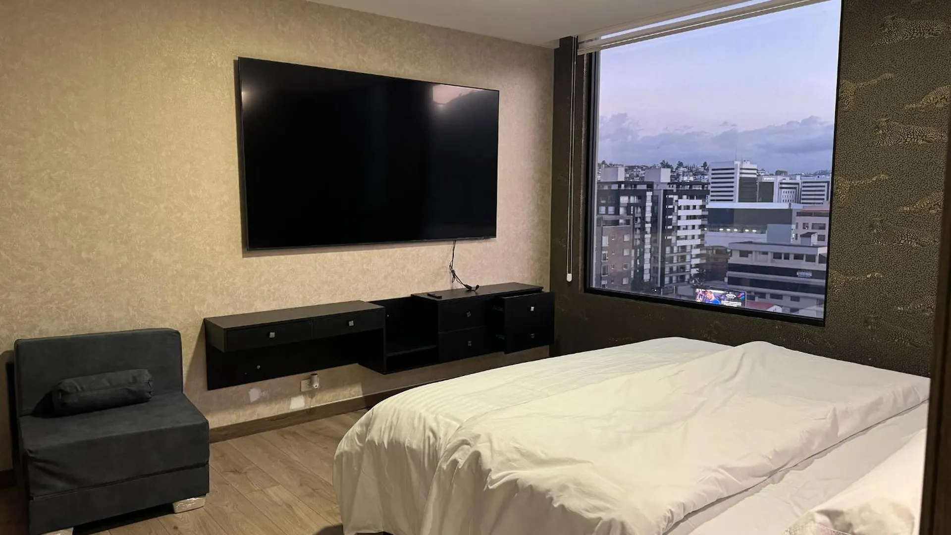 Apartament Edificio Sense Quito